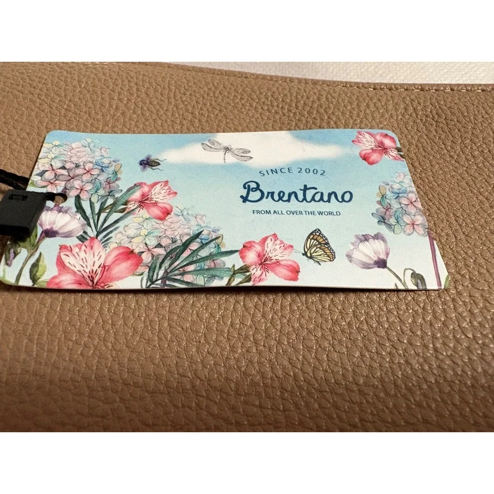 Brentano Nude Pebbled Triple Compartment Clutch Bag NEW‎
